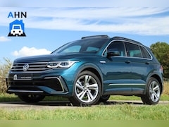 Volkswagen Tiguan - 1.5 TSI / 2x R-Line / Pano / Virtual Cockpit / 150PK / Camera / LED / Trekhaak / 19"
