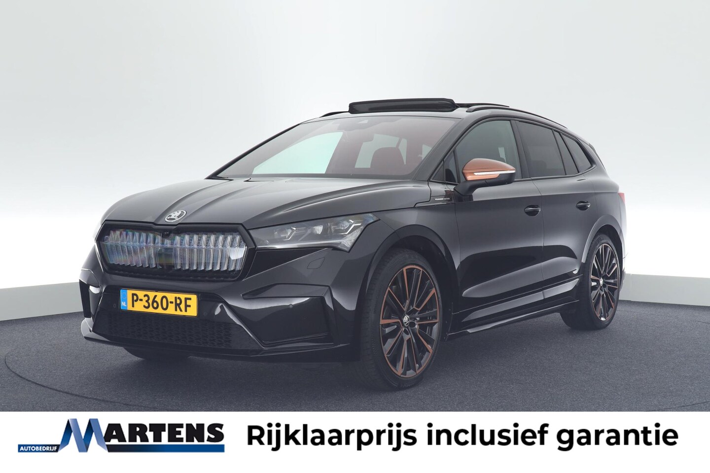 Skoda Enyaq iV - 80 Founders Edition Black Warmtepomp Leder 360Camera Massage Panoramadak - AutoWereld.nl