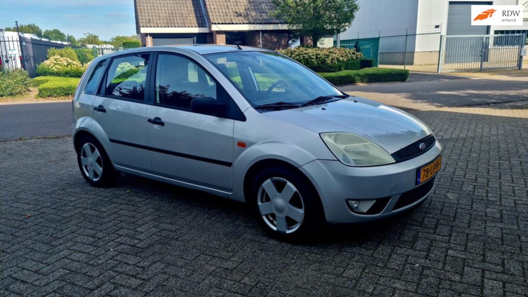 Ford Fiesta - 1.4-16V First Edition 1.4-16V First Edition - AutoWereld.nl