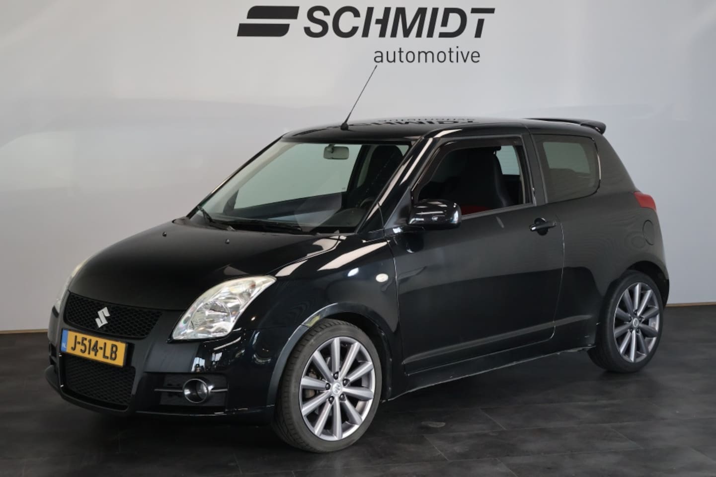 Suzuki Swift - 1.6 Sport 126pk | Stoelverwarming | Climate Control | Bluetooth - AutoWereld.nl