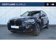 BMW X3 - xDrive30e High Executive M Sport Automaat / Panoramadak / Trekhaak / Sportstoelen / Achter