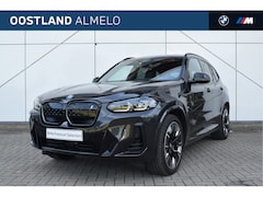 BMW iX3 - High Executive / Trekhaak / Sportstoelen / Adaptieve LED / Comfort Access / Adaptief onder