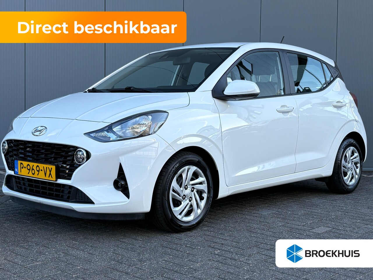 Hyundai i10 - 1.0 66pk Comfort 5-zits Automaat | LED | Airco | Carplay | Bestuurdersstoel in hoogte vers - AutoWereld.nl