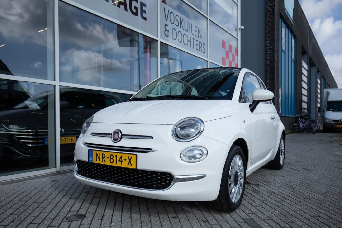 Fiat 500 C - 0.9 TwinAir Turbo Lounge Cabrio | Navigatie - AutoWereld.nl