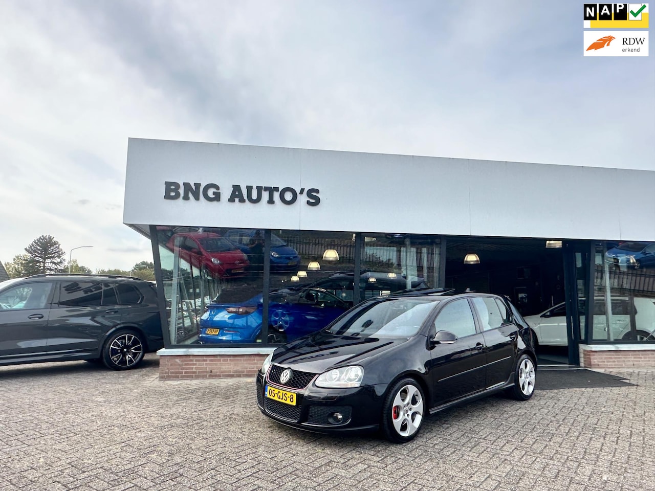 Volkswagen Golf - 2.0 TFSI GTI Kanteldak_PDC_Cruise - AutoWereld.nl
