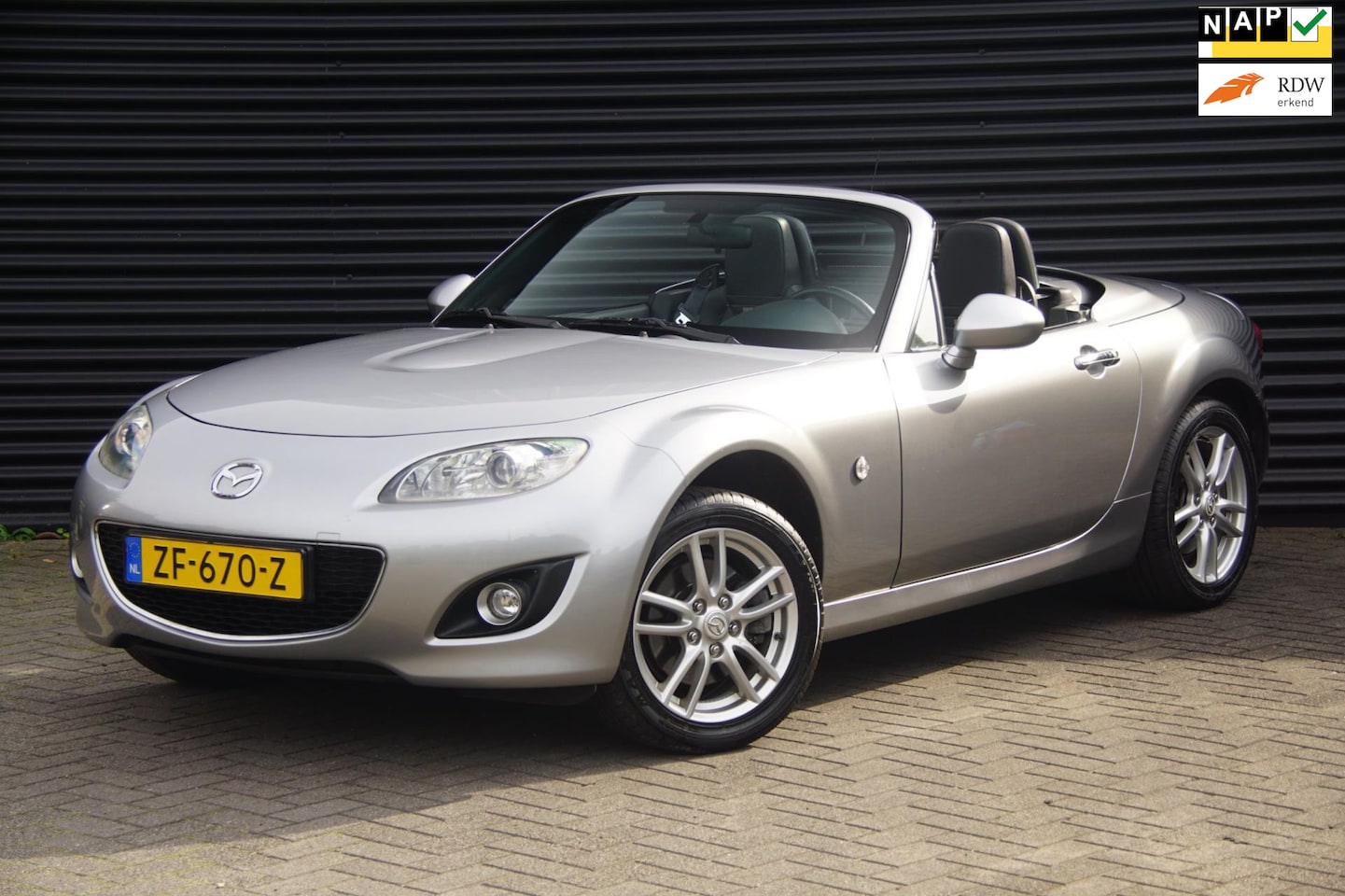 Mazda MX-5 Roadster Coupé - 1.8 TS | Hardtop elektrisch | Bose | Goed onderhouden | - AutoWereld.nl