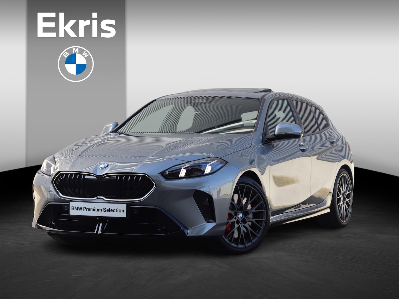 BMW 1-serie - 5-deurs 120 | M Sportpakket Pro | Innovation Pack | Trekhaak | Panodak | Driving Assistant - AutoWereld.nl