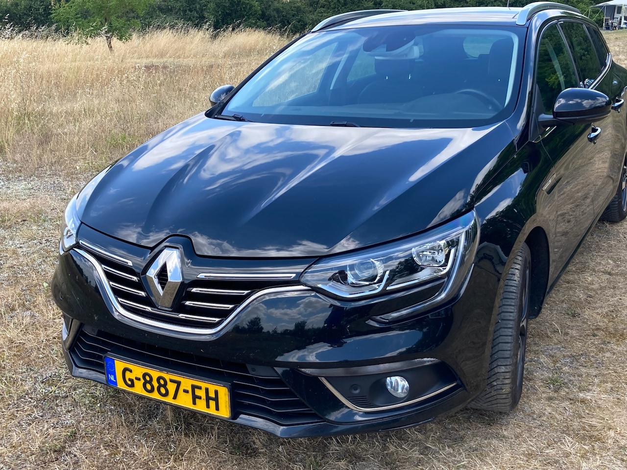 Renault Mégane Estate - 1.3 TCe Bose Afneembare trekhaak en opendak - AutoWereld.nl