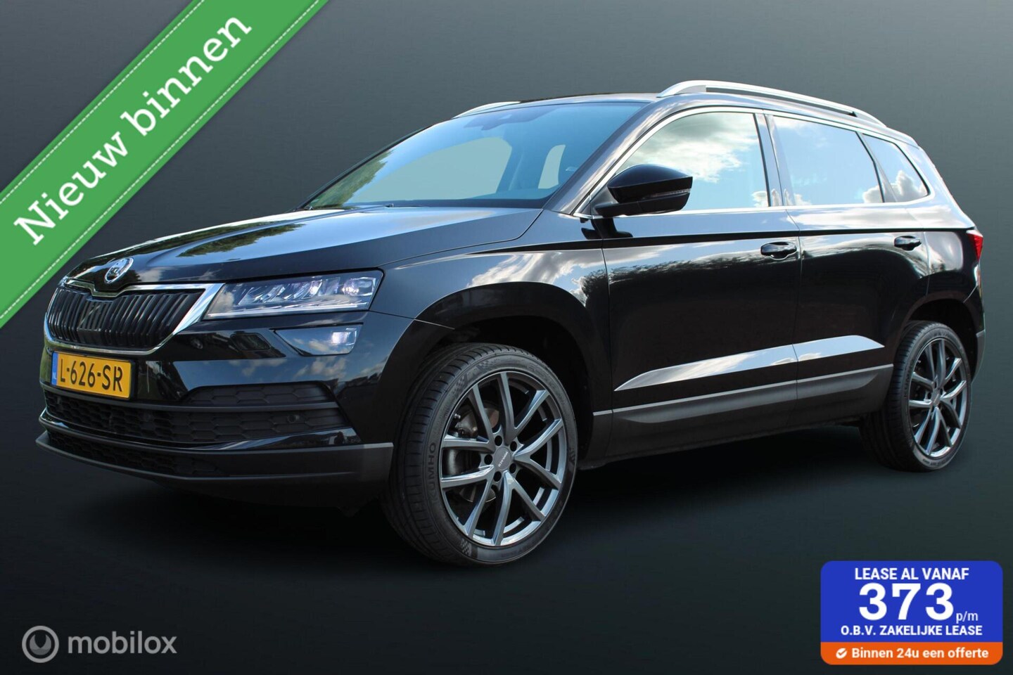 Skoda Karoq - 1.5 TSI ACT Business Edition Plus 1.5 TSI ACT Business Edition Plus, 19 Inch LMV + 4 nieuwe banden, Trekhaak, Sportstoelen, - AutoWereld.nl