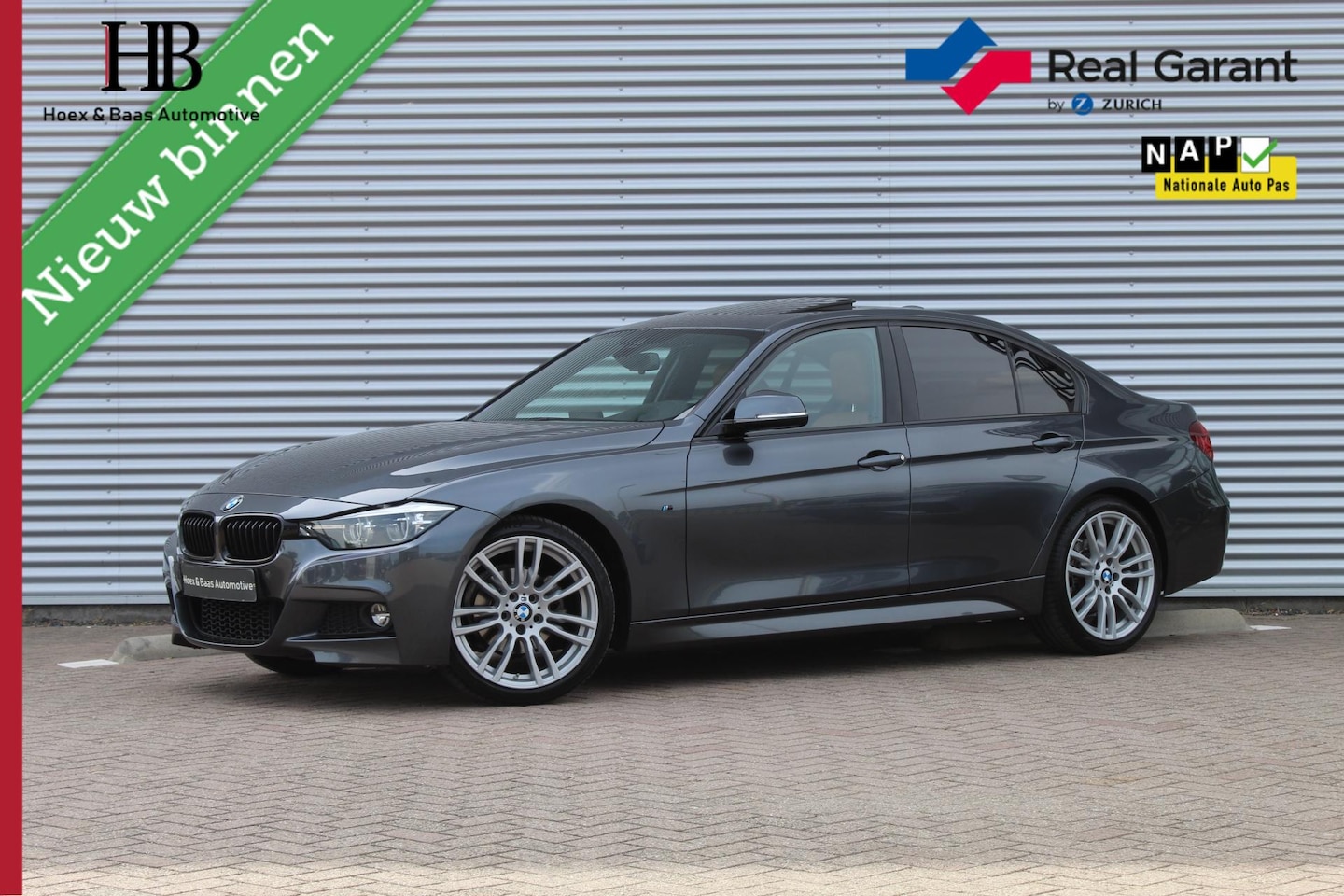 BMW 3-serie - 320i M Sport/Camera/Schuifdak/Head-up/Trekhaak - AutoWereld.nl