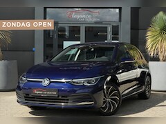 Volkswagen Golf - 1.5 eTSI Style 150pk Stoelverwarming/ErgoActive/Camera