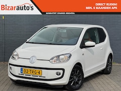 Volkswagen Up! - 1.0 high up BlueMotion | Navigatie | Lane assist | WoW Up