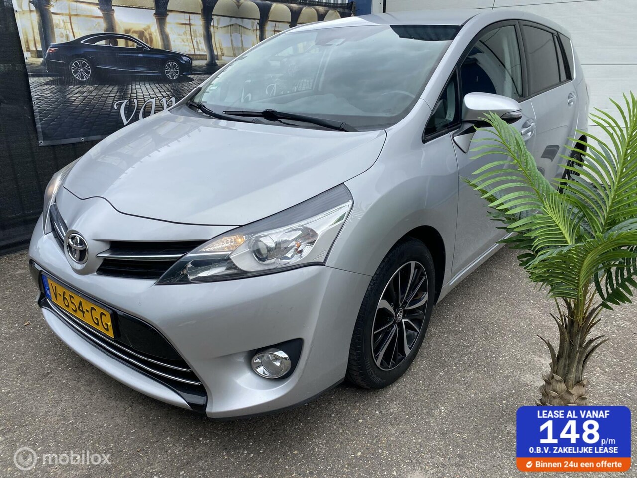 Toyota Verso - VAN 1.6 D-4D GRIJSKENTEKEN VAN AIRCO NAVI CAMERA - AutoWereld.nl