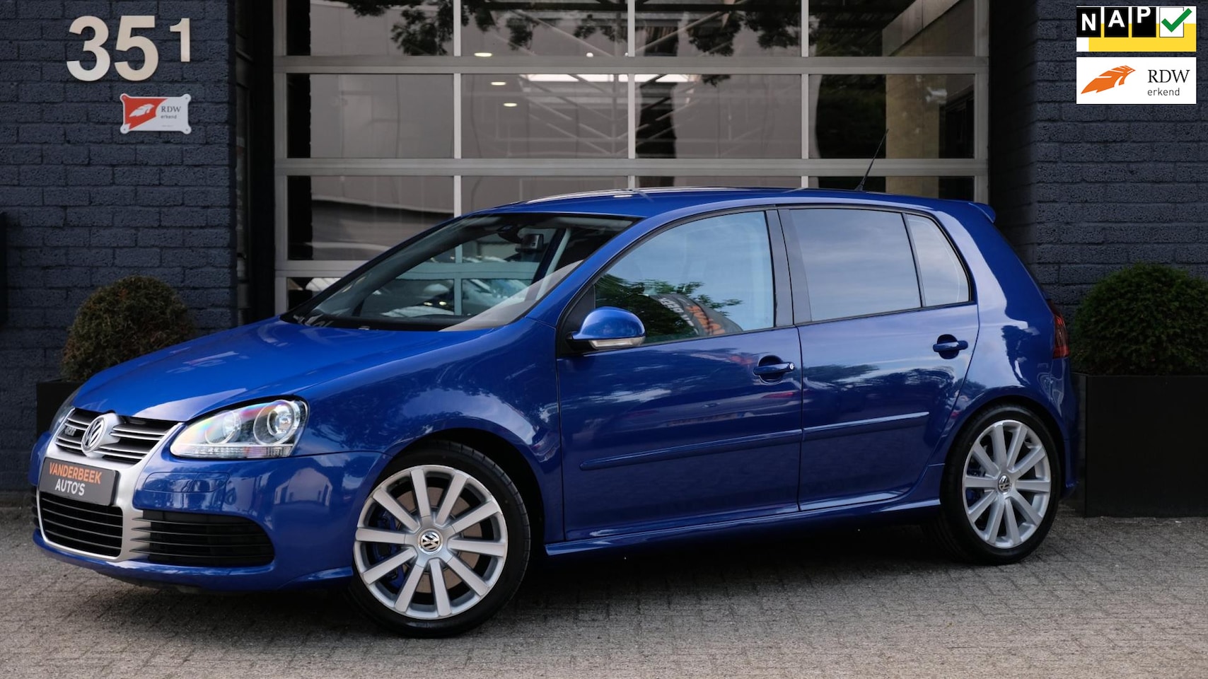 Volkswagen Golf - 3.2 R32 250PK 4-Motion | Volledig Milltek - AutoWereld.nl