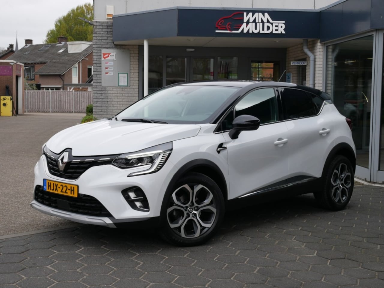 Renault Captur - 1.3 TCE INTENS  **Clima//Navi//Lm ** - AutoWereld.nl