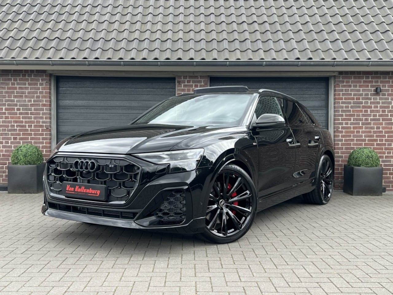 Audi Q8 - 60 TFSI e Quattro Competition Head up Pano RS Massage 4W besturing - AutoWereld.nl