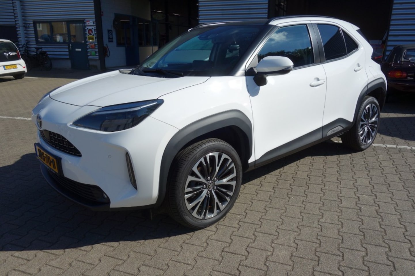 Toyota Yaris Cross - 1.5 Hybrid Adventure 1.5 HYBRID ADVENTURE, Pano, JBL, HUD, Winterset - AutoWereld.nl