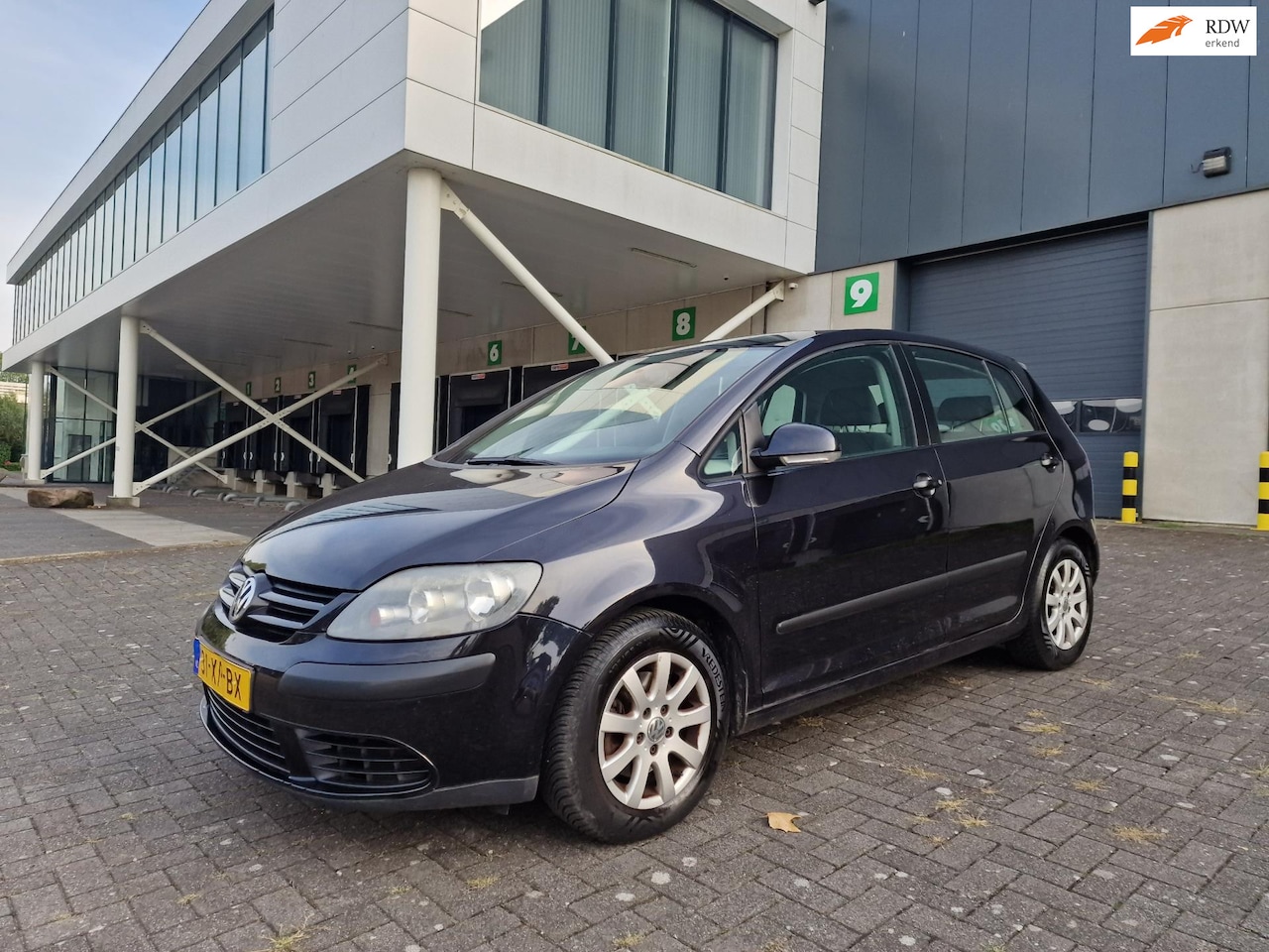 Volkswagen Golf Plus - 1.6 FSI Comfortline AUT CRUISE TREKHAAK 2 X SLEUTELS - AutoWereld.nl