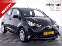 Toyota Aygo - 1.0 VVT-i x-play AUTOMAAT | ACHTERUITRIJ CAMERA | APPLE CARPLAY/ANDROID AUTO | 1e EIGENAAR