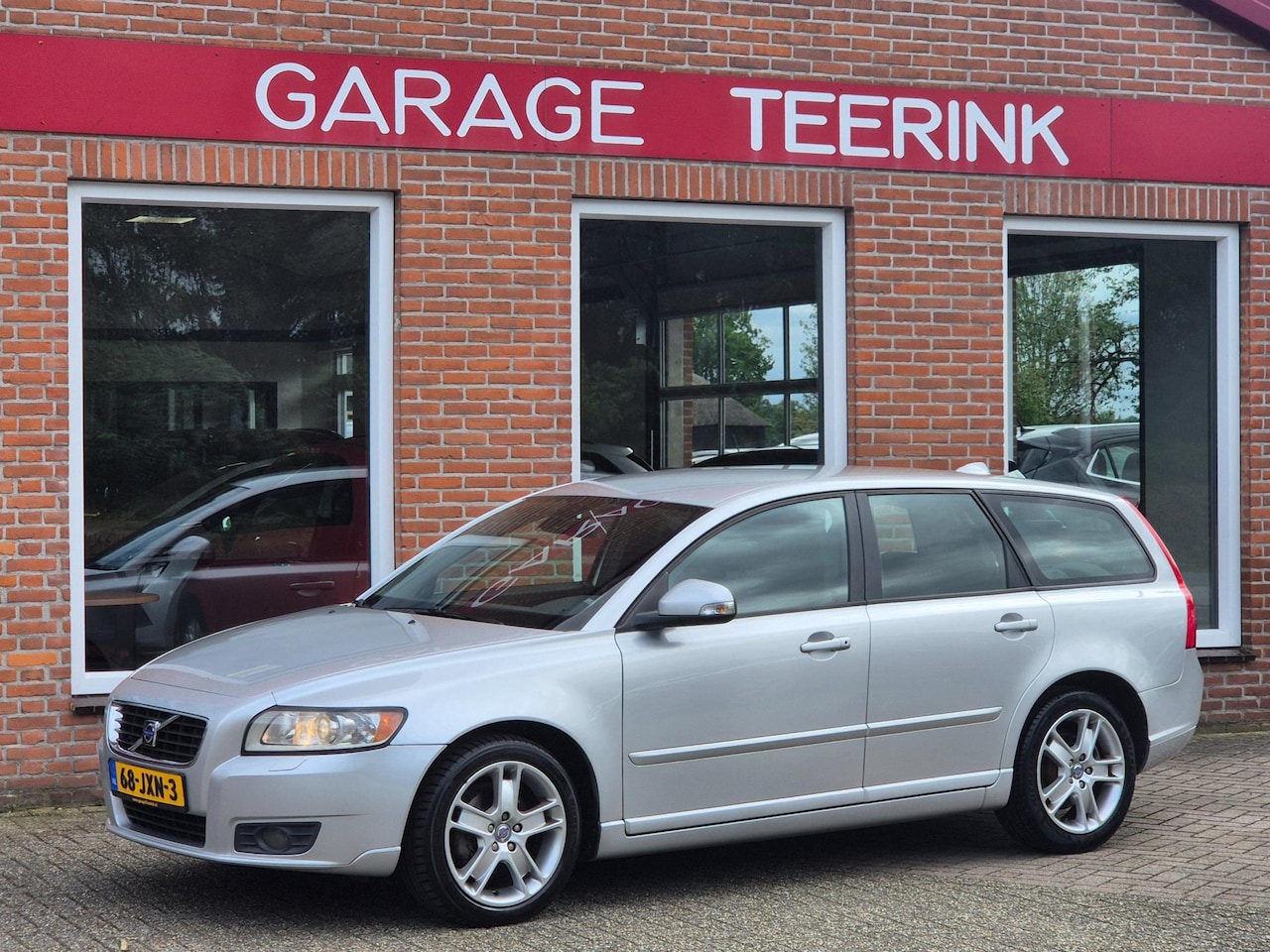 Volvo V50 - 1.8 Edition II 125PK 5drs clima, cruise, pdc, lmv, leder, elektr.ramen RIJKLAAR - AutoWereld.nl