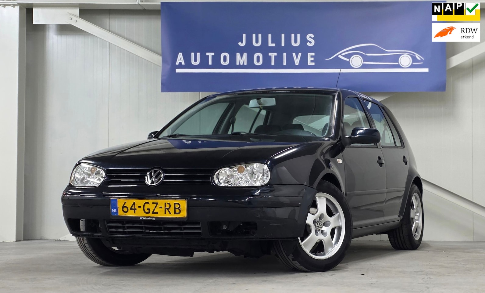 Volkswagen Golf - 1.6-16V Trendline Airco Distributieriem Vervangen Nieuwe APK! - AutoWereld.nl