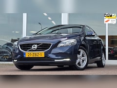 Volvo V40 - 1.6 T3 Kinetic Trekhaak Navigatie Parkeerhulp Nieuwe APK