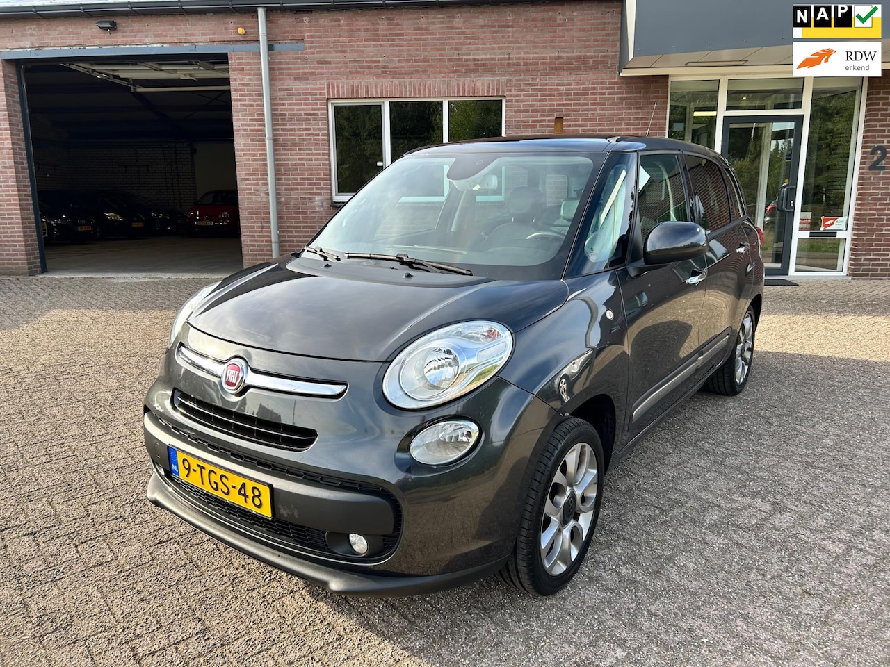 Fiat 500 L Living - 0.9 TwinAir Lounge 7p.//schuif-kanteldak - AutoWereld.nl