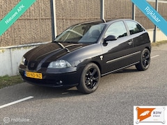 SEAT Ibiza - 1.4-16V Sport NAP/NWE APK/BEURTJE GEHAD/LM VELGEN