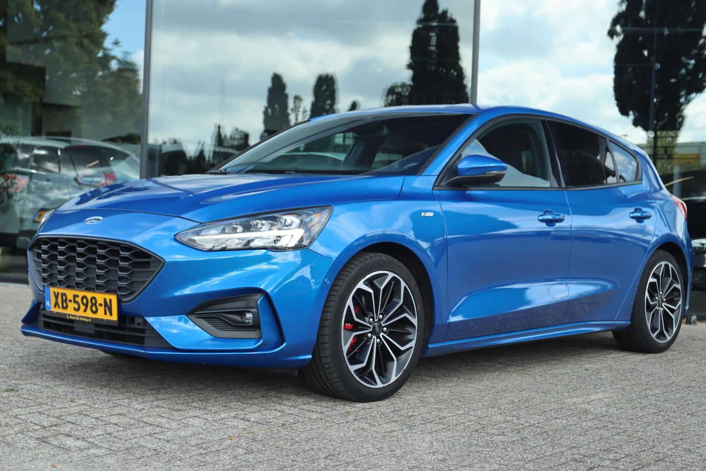 Ford Focus - 1.0 ECOBOOST ST-LINE BUSINESS | B&O | KEY-LESS | CAMERA | LED | CARPLAY | CLIMATE - AutoWereld.nl
