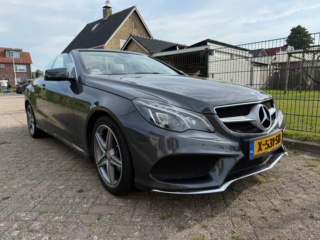 Mercedes-Benz E-klasse Cabrio - 250 AMG Line met sportpakket, airscarf/aircap - AutoWereld.nl