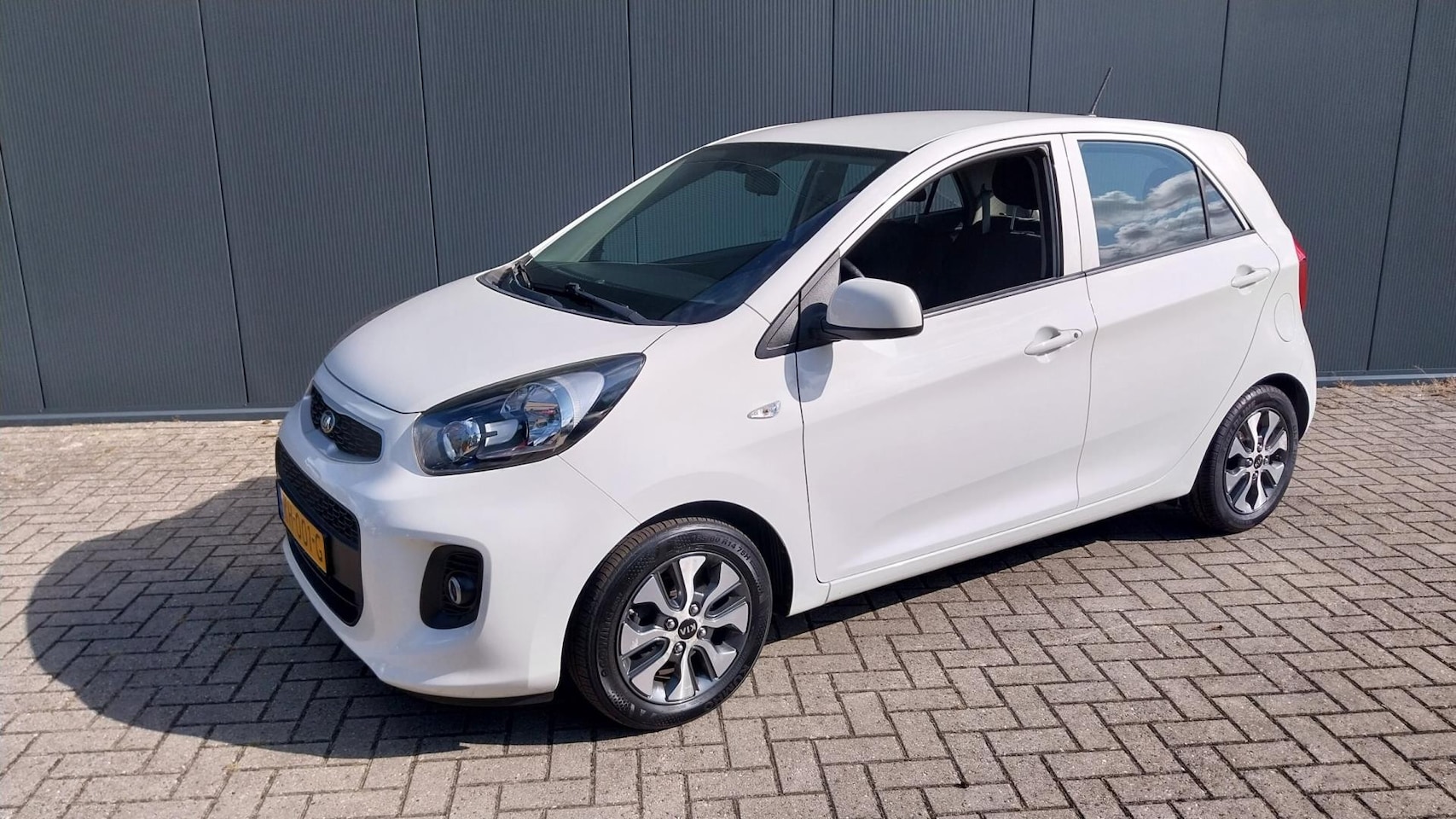 Kia Picanto - 1.0 CVVT EconomyPlusLine 1.0 CVVT EconomyPlusLine - AutoWereld.nl