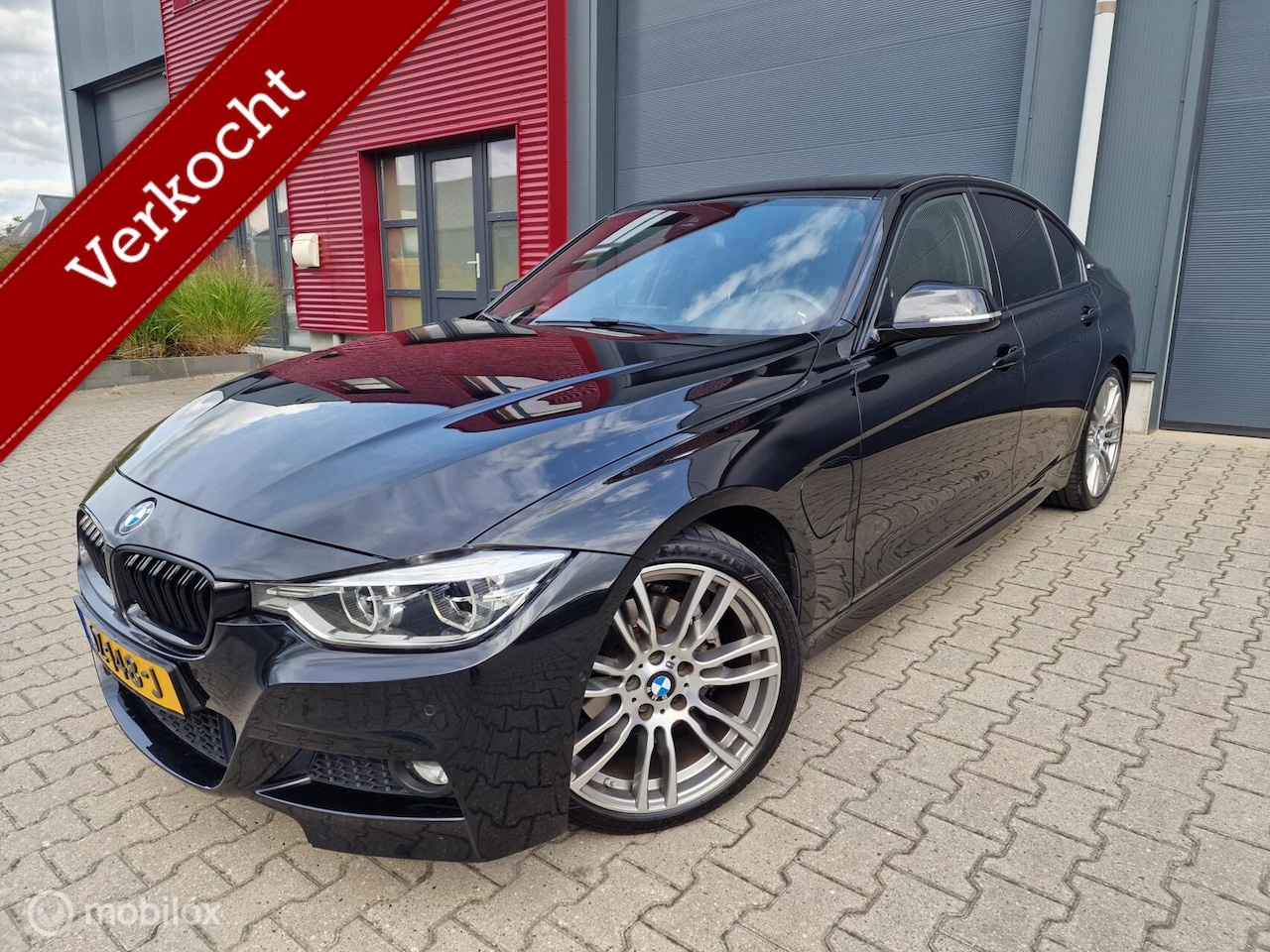BMW 3-serie - 330e Centennial High Executive 330e Centennial High Executive - AutoWereld.nl