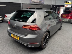 Volkswagen Golf - 1.5 TSI Highline/Pano/Navi
