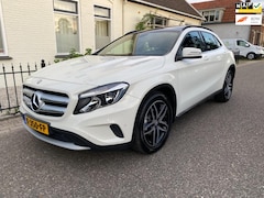 Mercedes-Benz GLA-Klasse - 200 Ambition, Aut, panoramadak, Stoelverwarming, Trekhaak