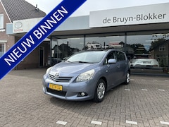 Toyota Verso - 1.8 VVT-i Business parkeersensoren voor en achter / panoramadak / afneembare trekhaak / cl