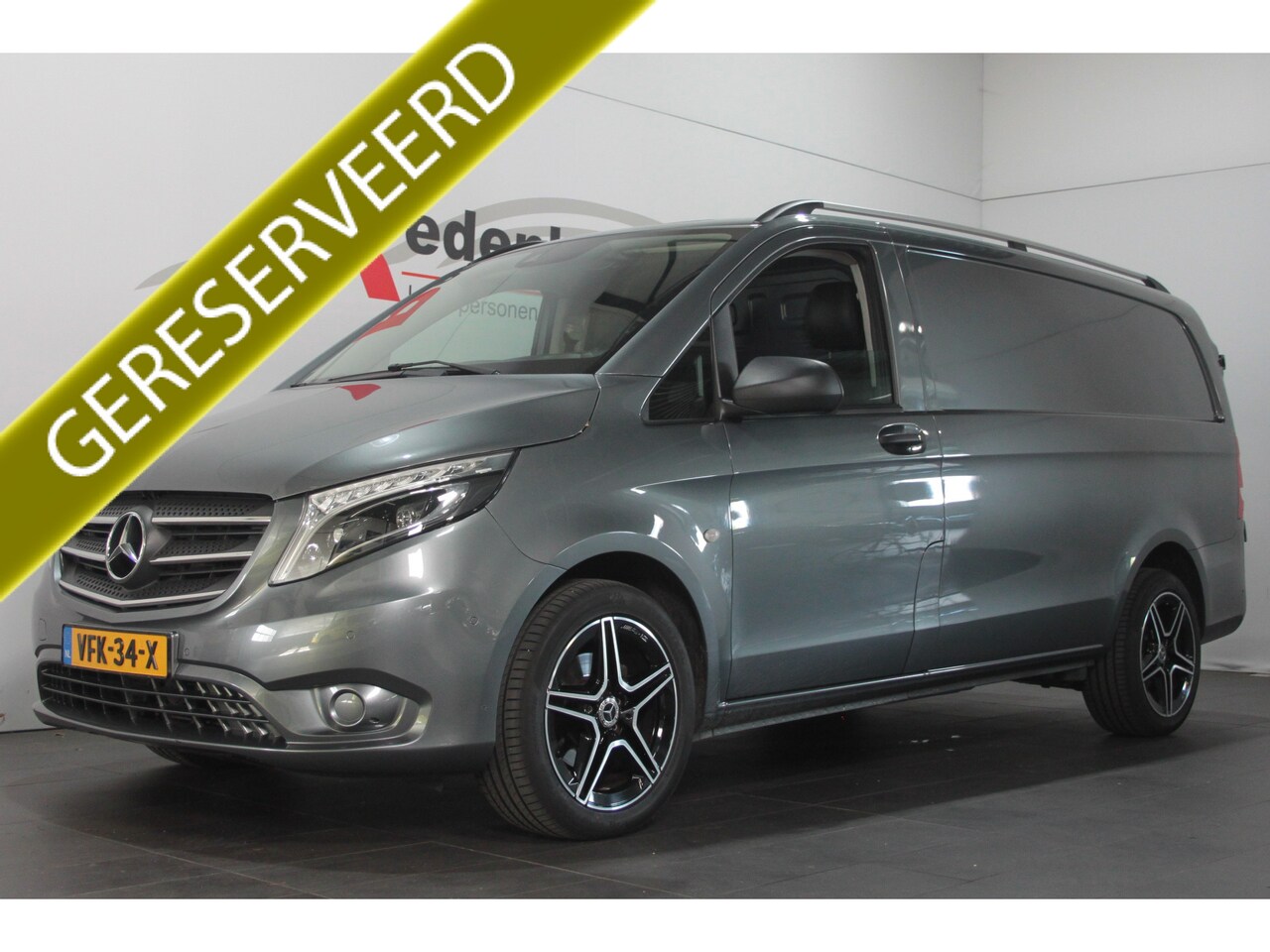 Mercedes-Benz Vito - 114 CDI Lang - Automaat - Marge - 3 pers. - Clima / Pdc - AutoWereld.nl