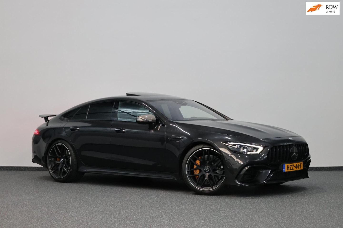 Mercedes-Benz AMG GT 4-Door Coupe - AMG 63 S 4MATIC+ 639+PK FULL CARBON/KERAMISCH/KUIP/SCHUIFDAK/SOFT/21"/360/ACC/12 MDN GARAN - AutoWereld.nl