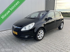 Opel Corsa - 1.4-16V Cosmo