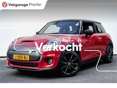 MINI Mini-Electric - Essential 33 kWh Camera/ Carplay/ Navigatie/ Lmv/ Sportstoelen/ Half leer/ Stoelverwarming