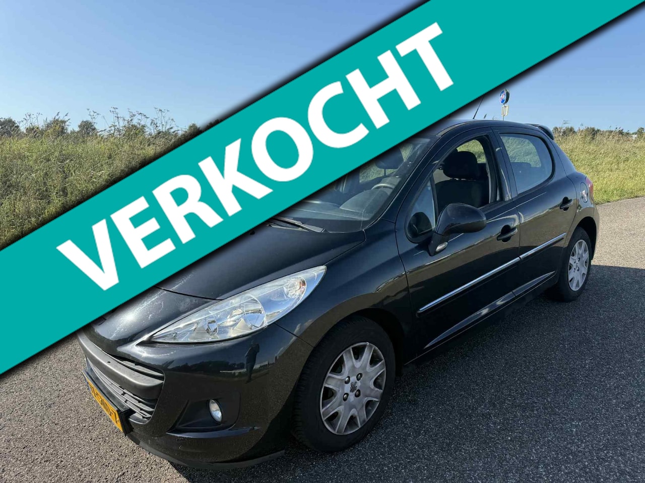 Peugeot 207 - 1.4 VTi Access incl nieuwe apk en garantie ! - AutoWereld.nl