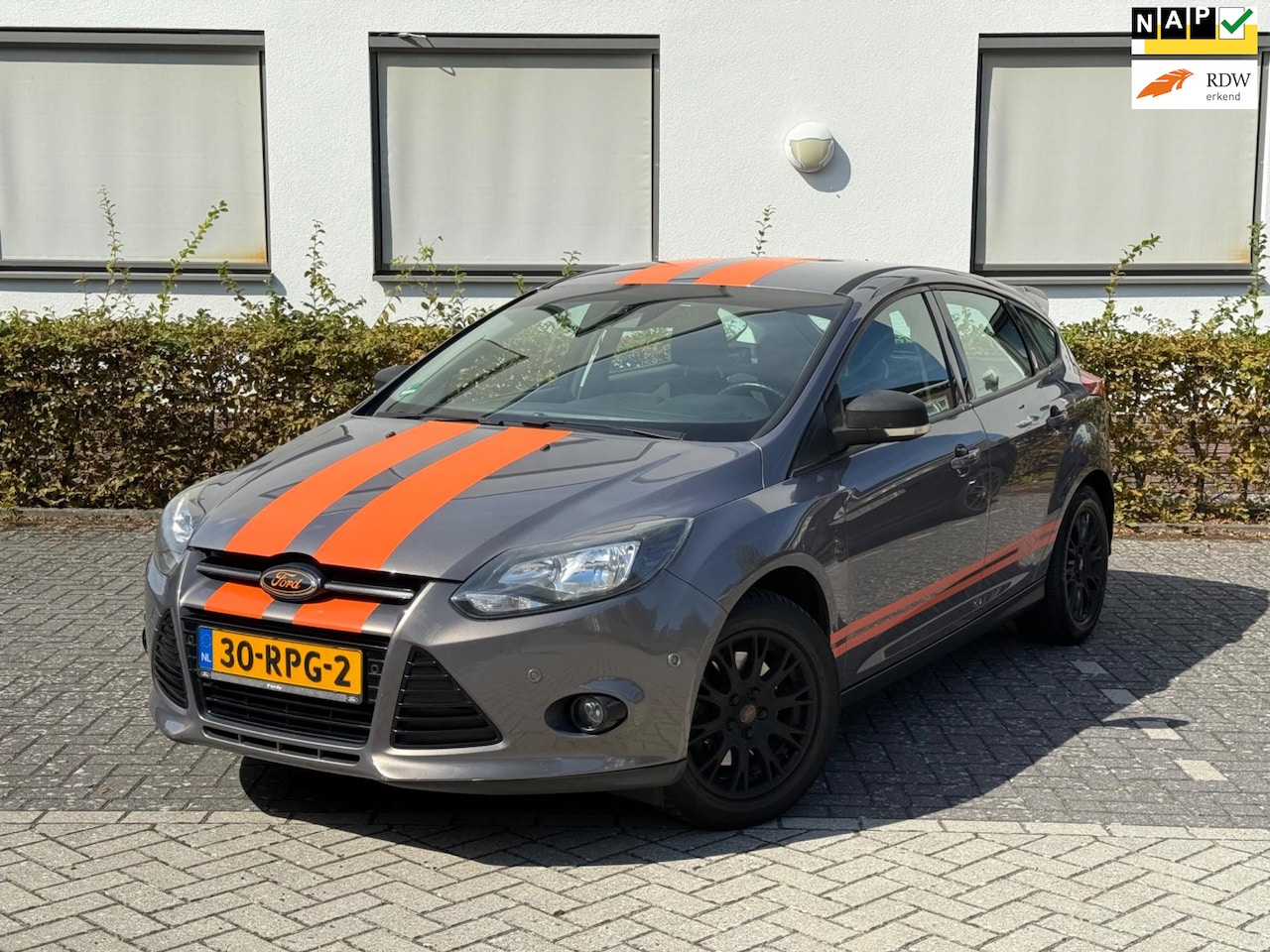 Ford Focus - 1.6 TI-VCT Titanium NAP APK LIMITED EDITION ORANGE - AutoWereld.nl