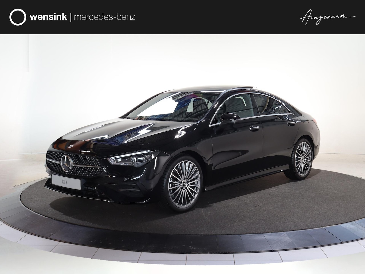Mercedes-Benz CLA-Klasse - 180 Business Solution AMG | Panoramaschuifdak | Trekhaak | Burmester | Rijassistentiepakke - AutoWereld.nl