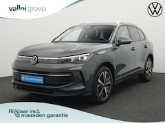 Volkswagen Tiguan - 1.5 eHybrid 204 pk DSG Life Edition | IQ Light | Harman Kardon audio | Trekhaak | Lederen