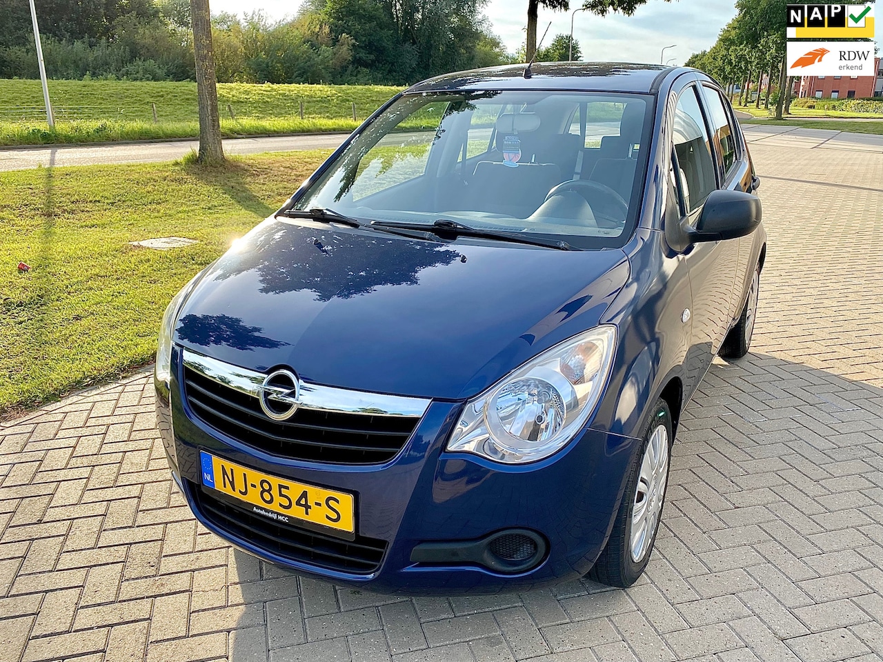 Opel Agila - 1.2 Edition 5-deurs N.A.P - AutoWereld.nl