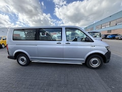 Volkswagen Transporter Kombi - 2.0 TDI L2H1 9 persoons incl BTW en BPM