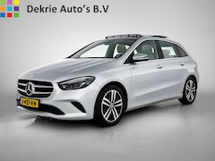 Mercedes-Benz B-klasse - 180D Autmaat Business Solution Plus / Luxury / Panoramadak / Trekhaak / Xenon / airco-ecc.