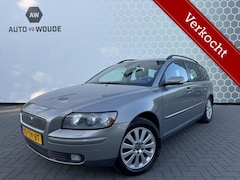 Volvo V50 - 2.4 Momentum Leer Xenon Stoelverwarming All-Season