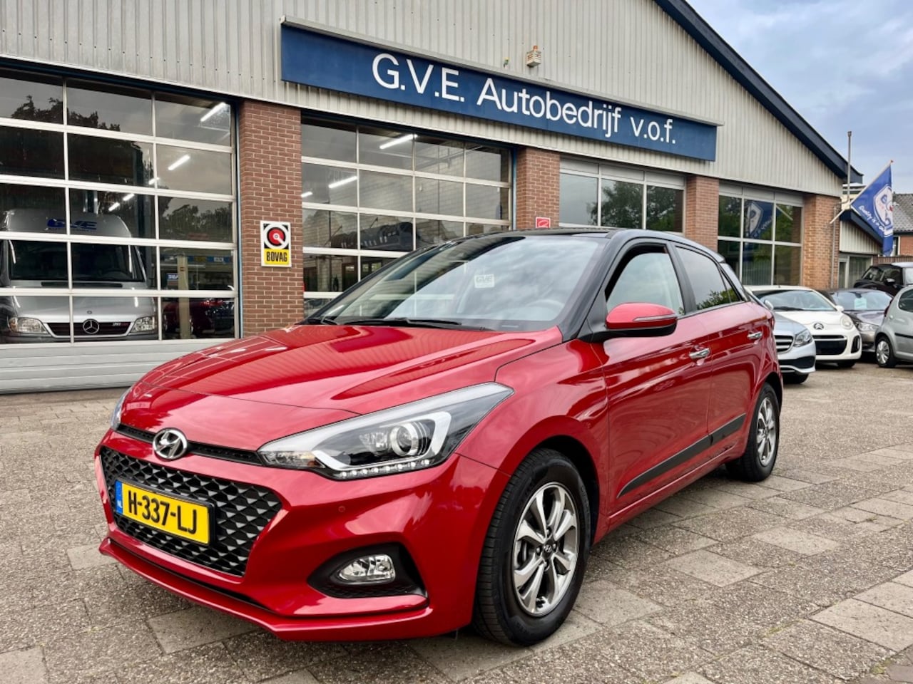 Hyundai i20 - 1.0 T-GDI PREMIUM NAP LOGISCH - AutoWereld.nl