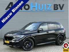BMW X5 - xDrive40i High Executive M Sport Panoramadak Harman-Kardon Trekhaak M Sport Zetels 22 Inch