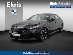 BMW i5 - M60 xDrive M Sportpakket Pro | Innovation Pack | Travel Pack | Comfort Pack | Stuurwielran